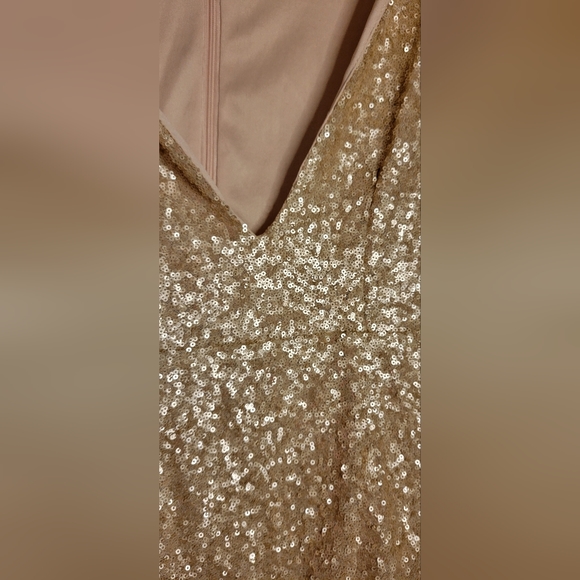 Tobi Champagne Sequin Cocktail Mini - Picture 6 of 6